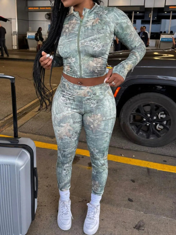 Zip Up Crop Top and Leggings Set - Diverse Creations & CompanyZip Up Crop Top and Leggings SetGreen